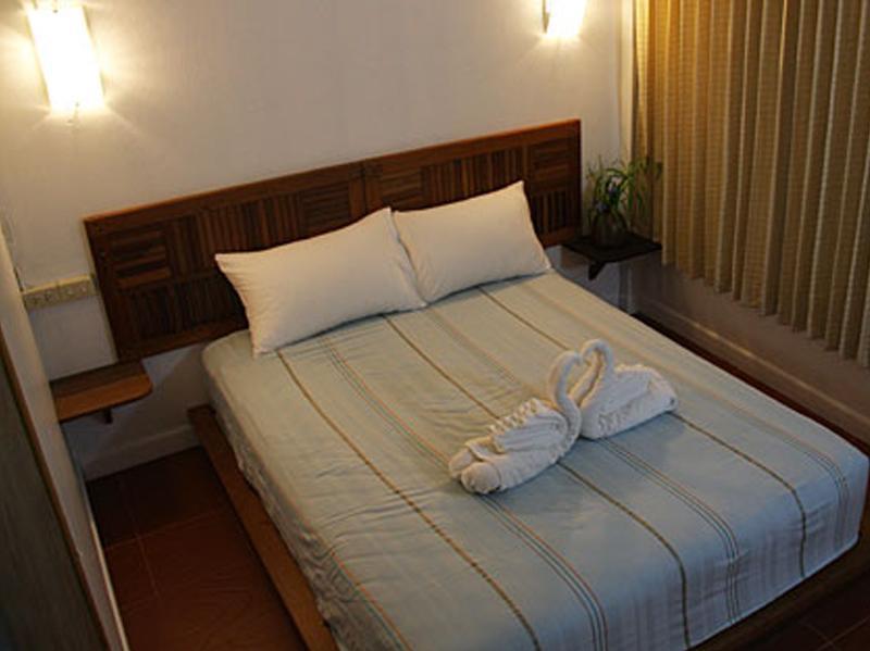 Zan Pla Nade Guesthouse Chiang Rai Bagian luar foto